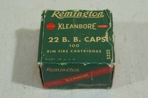 lot 128 image: 82 Vintage Remington Kleanbore .22 BB Caps Ammo