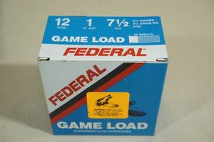 lot 133 image: 25 Federal Game Load 12 Gauge 2-34 7-12 Shot Shotshells