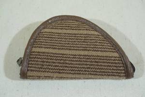 lot 142 image: 7 Soft Hand Gun Case