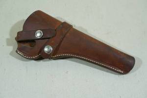 lot 144 image: Hunter 9 Leather Revolver Holster
