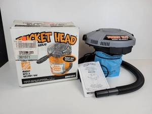 lot 451 image: Bucket Head WetDry Vac Powerhead for 5 Gallon Buckets