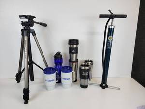 lot 490 image: Lot of Coffee Cups, Bike Pump, and Aluminum Camera Tripod
