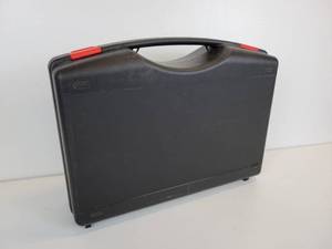 lot 138 image: Carrying Case for 2 Pistols