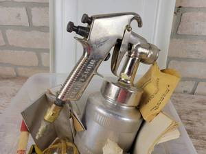 lot 157 image: Tote with Paint Sprayer and More - NO SHIPPING