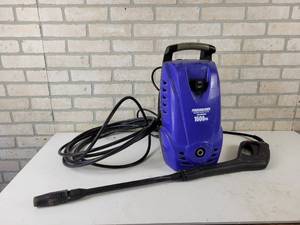 lot 64 image: 1600 PSI Electric Power washer - Powers On - NO SHIPPING