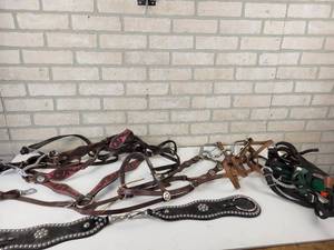 lot 83 image: Lot of Horse Tack - Leather Bridle & Breast Collar Set (Pink), Leather Bridle with Metal Star Accents and More
