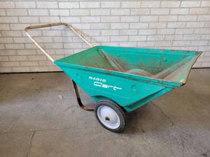 lot 103 image: Steel Radio Cart Dumping Yard Cart - NO SHIPPING