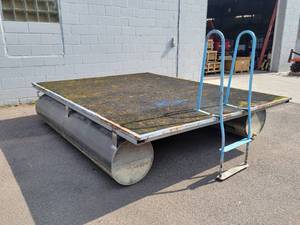 lot 12 image: Aluminum Pontoon Diving  Swimming Platform - NO SHIPPING