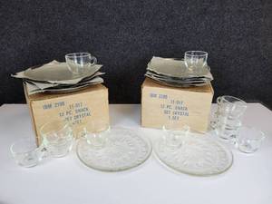 lot 685 image: Two Sets of Vintage Glass Snack Serving Sets