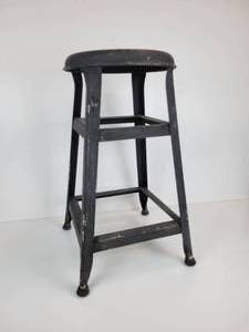 lot 703 image: Small Metal Stool