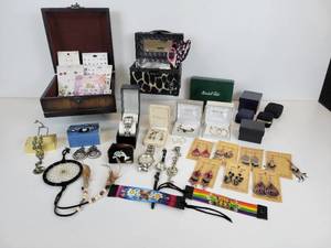 lot 737 image: Lot of Jewelry, Sewing Kit, Empty Jewelry Boxes, Watches, and More