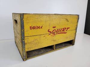 lot 872 image: Vintage SquirtDr. Pepper Bottle Crate - Fairmont, Minnesota
