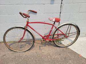 lot 902 image: Vintage Schwinn Racer Boys Bicycle - NO SHIPPING