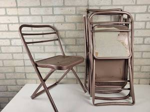 lot 671 image: (4) Vintage HAMPDEN Childrens Metal Folding Chairs - NO SHIPPING
