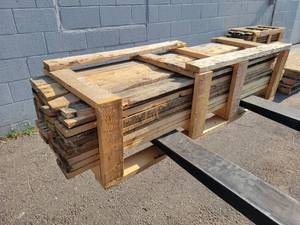 lot 553 image: Reclaimed Pallet Wood - Approx. 60 sqft - Great for an Accent Wall - NO SHIPPING