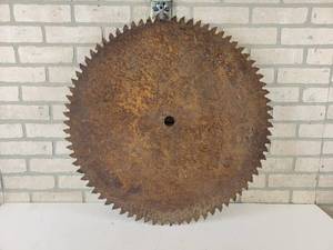 lot 575 image: 28 Saw Blade - NO SHIPPING