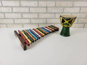 lot 588 image: Vintage Color Chime Xylophone and Jamaica Drum