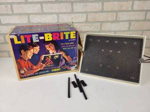 lot 779 image: 1967 Lite-Brite by HASBRO with Original Box - Light Works, No Pegs included