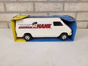 lot 780 image: Vintage ERTL Hardware Hank Delivery Van in Original Box - 116 Scale