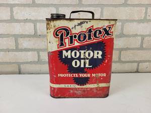 lot 789 image: Vintage PROTEX 2-Gallon Tin Oil Can