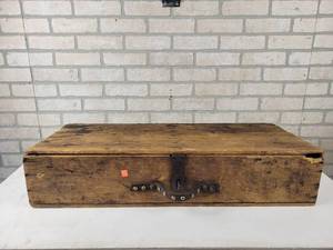 lot 842 image: Antique Wood Toolchest - NO SHIPPING