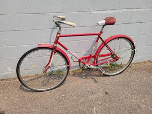 lot 847 image: Vintage COLUMBIA Roadster Boys Bicycle - NO SHIPPING