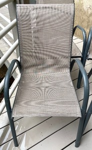 lot 75 image: 4 Stackable Patio Chairs