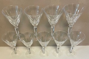 lot 19 image: 9 Waterford Sheila Crystal Goblets