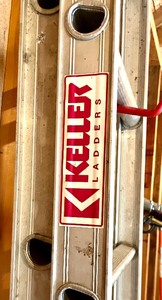 lot 89 image: Keller 16 Foot Metal Extension Ladder