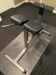 lot 109 image: Para Body Hyperextension Bench