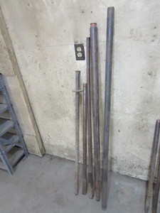 lot 23 image: Leverage Bars