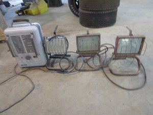 lot 42 image: Shop Lights & Heater