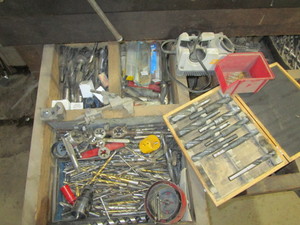 lot 70 image: Drill Sharpeners, Drill Bits, Hole Saws