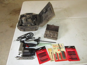lot 73 image: Router, Bits, Jig Saw
