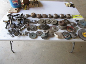 lot 52 image: Grinding Items