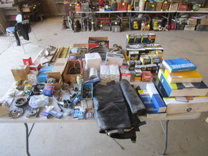 lot 83 image: Large Lot of Automotive Items (see pics)