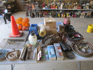lot 84 image: Lot of Misc. (see pics)