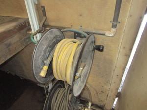 lot 86 image: Air Hose Reel
