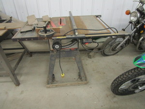 lot 179 image: Craftsman 10 Table Saw