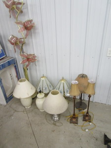 lot 192 image: Lamps