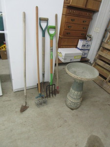 lot 195 image: Bird Bath & Garden Tools