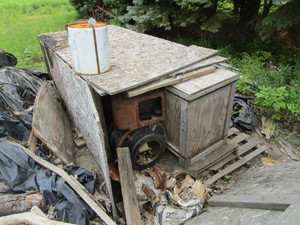 lot 10-B image: Spare Front Axle, Transmission, Pump & Misc. (for lot # 10-A)