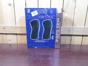 lot 17 image: Copper Fit Elite Knee 2-pack (SM 12-16)