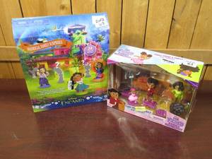 lot 63 image: Disney Encanto Madrigal Family Surprise Pack & Disney Encanto Madrigal Family Surprise Pack