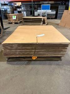 lot 18 image: 20x20x40 Corrugated Boxes (No Tops)