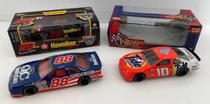 lot 260 image: Three 124 Scale Die-Cast Stock Cars 1 88 Dale Jarrett ( No Box ) 1 #28 Kenny Irwin ( NIB ) 1 1997 #10 Ricky Rudd ( Used In Original Box )