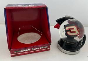 lot 261 image: Very RARE NASCAR Dale Earnhardt Snow Globe