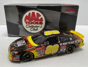 lot 24 image: 1999 Mac Tools Collectors Club 124 Scale Die-Cast Stock Car # 88 UPS ( Dale Jarrett Race The Truck ) ( Limited Edition )