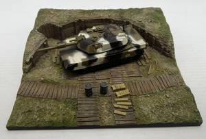 lot 45 image: Vintage Toysmith Brand  Friction Drive Tank With Diorama 7 58 x 8