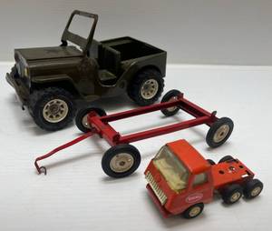 lot 51 image: 1960s- 70s Tonka Pressed Steel Army Jeep And Misc. Items